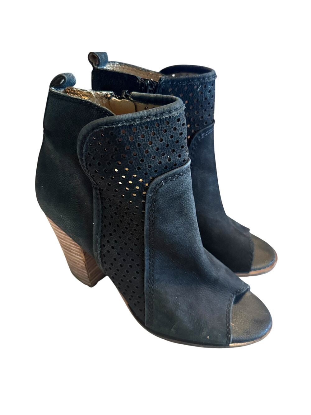 LUCKY BRAND Boots Lakmeh Black Suede Shooties‎ laser cut side zip heels 7.5M